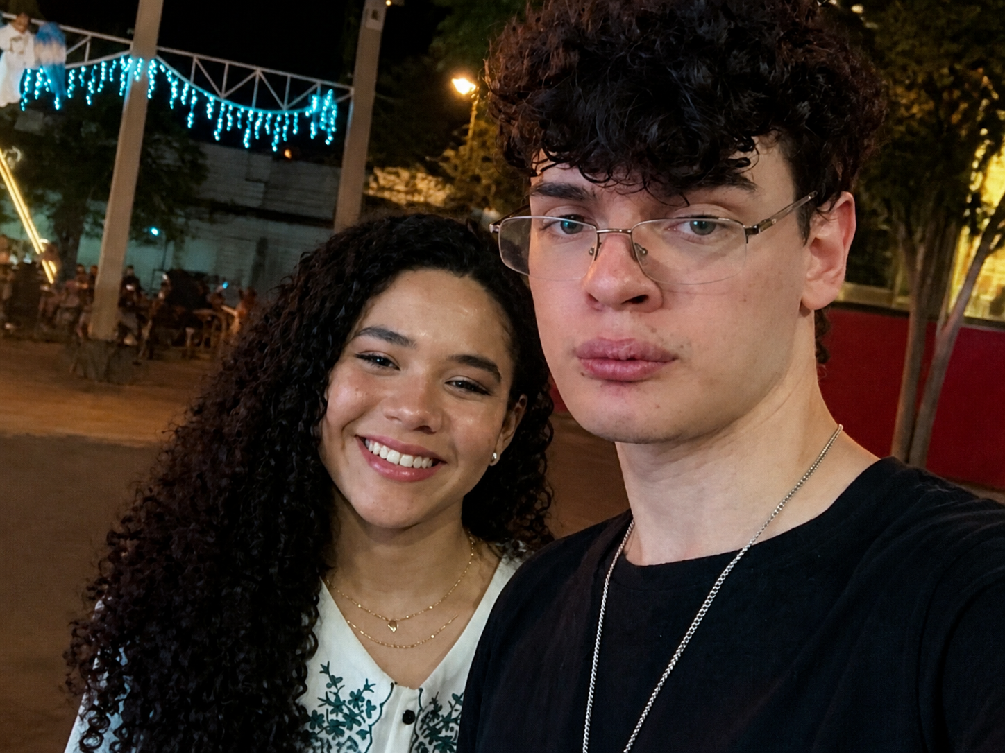 Nós dois juntos em uma noite especial